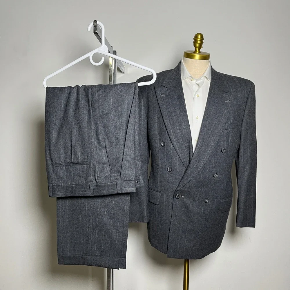Joseph Abboud Suit Mens 40R 32W Grey Pinstripe Double Breasted Wool Vintage